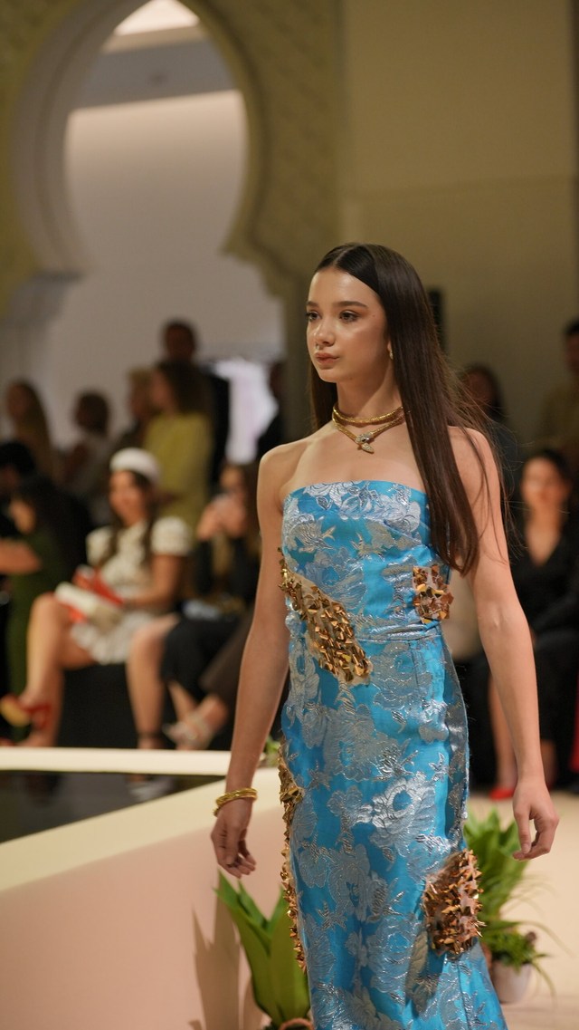 ANDERWS YOUNG GODS | EMIRATES FASHION WEEK | SS26 - Photo 2